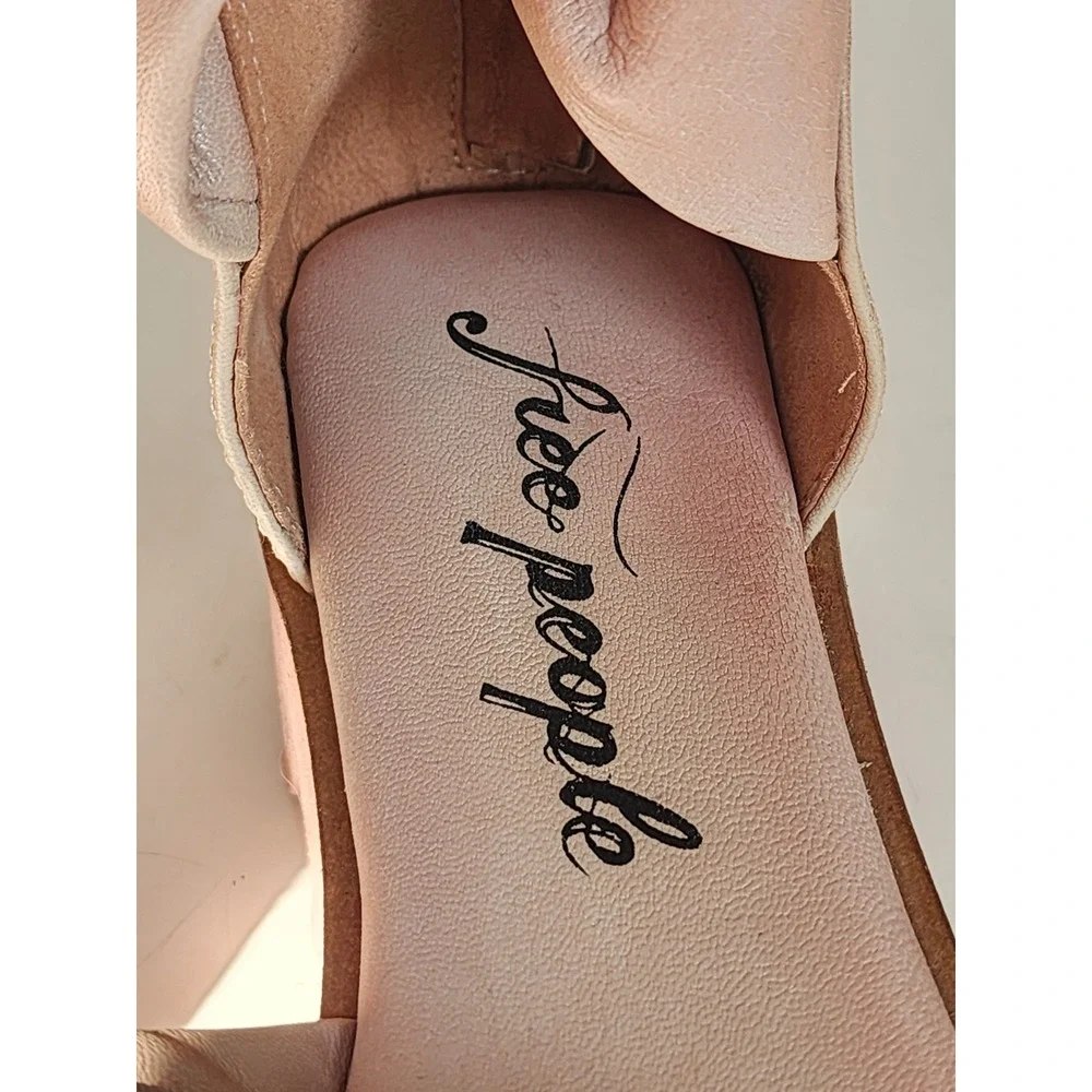 Free People Maddox Pink Leather Toe Ring Platform Lug Sole Sandals 0003627105 39